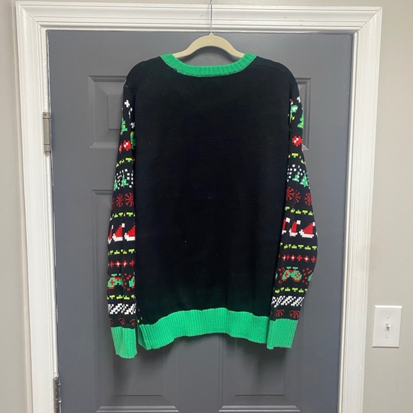 Holiday Hype" T-Rex sparkling dinosaur ugly Christmas sweater. Size XL - Picture 2 of 9